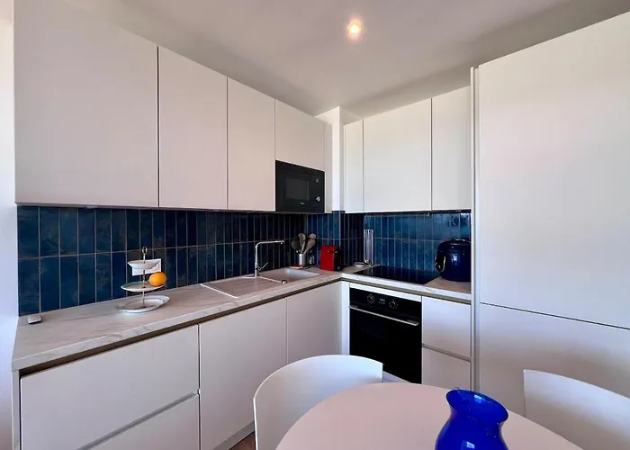 Vue - Port Cipriano سان سيبريان